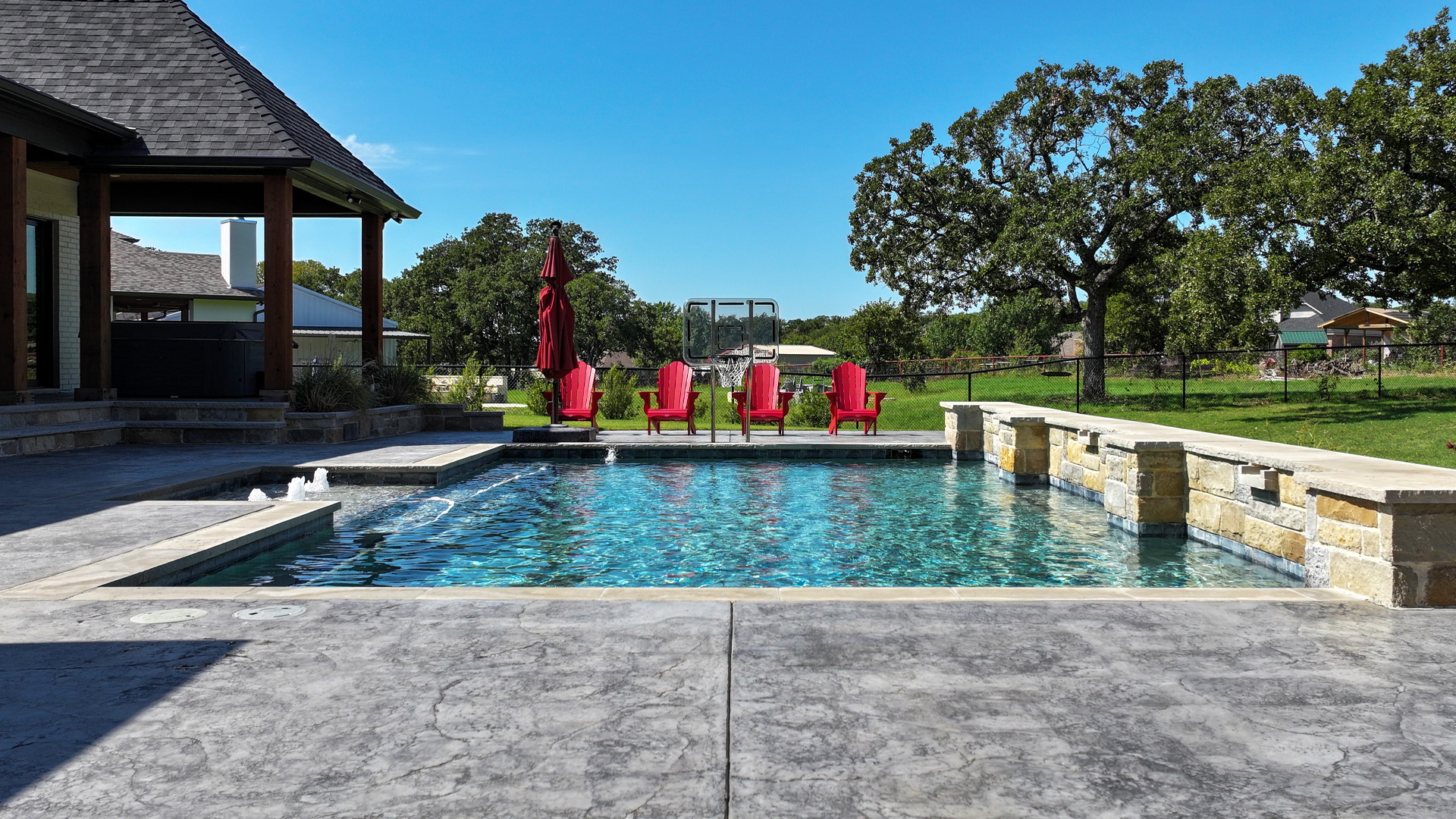 Custom Pool Design & Build | Pelican Custom Pools Burleson TX | Pelican ...